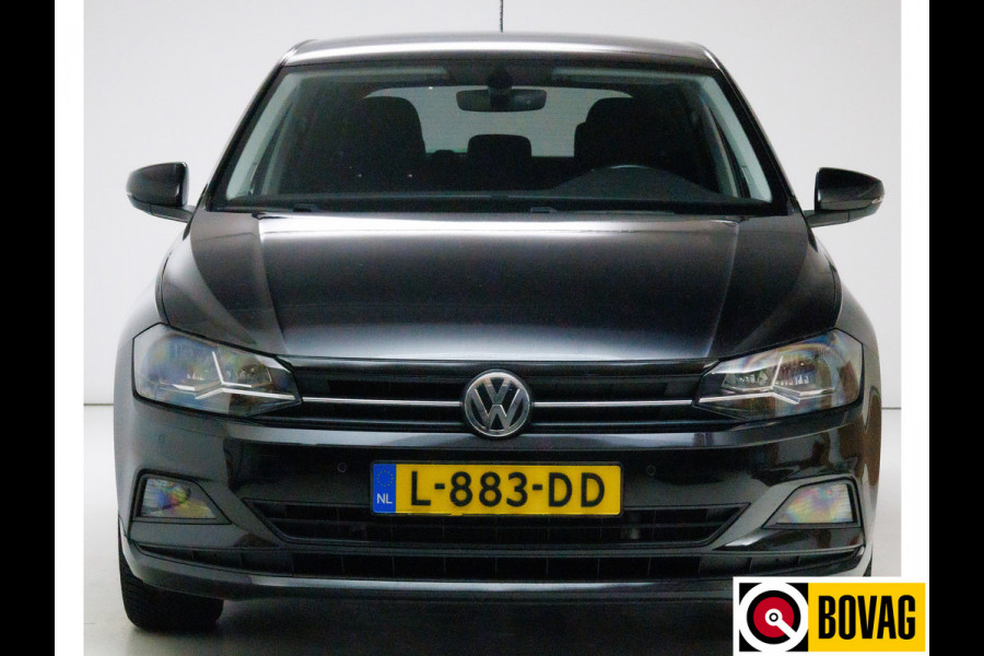 Volkswagen Polo 1.0 TSI Highline Automaat 96 PK Stoelverwarming | Full map Navigatie | Apple Carplay | PDC | 16 inch velgen | Licht en Zicht pakket, Extra getint glas achter