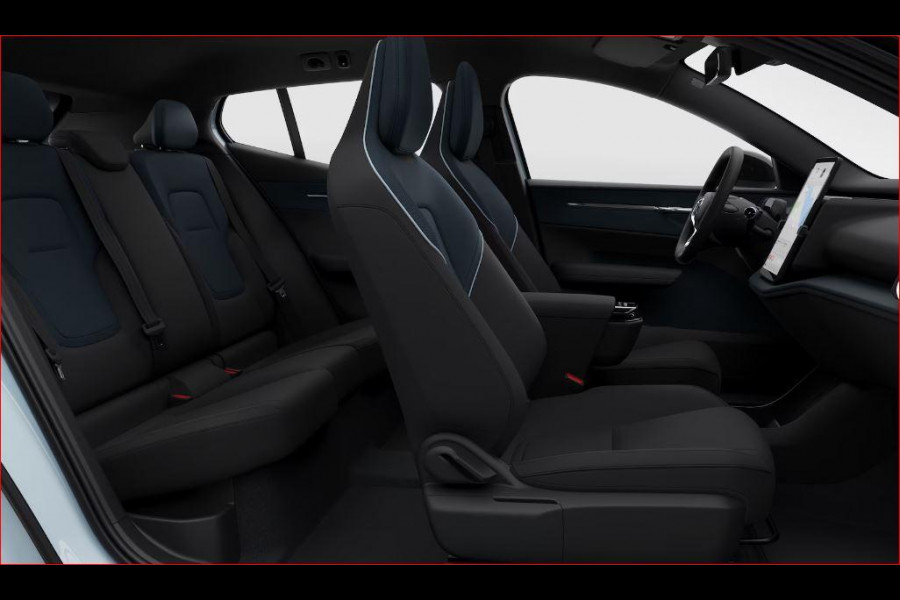 Volvo EX30 Single Motor Extended Range Plus 69 kWh Nu van €47.072 voor €39.572! / Adaptieve Cruise Control/ Dodehoek Detectie / Parkeersensoren/ Achteruitrijcamera/ Warmtepomp/ Google Services/