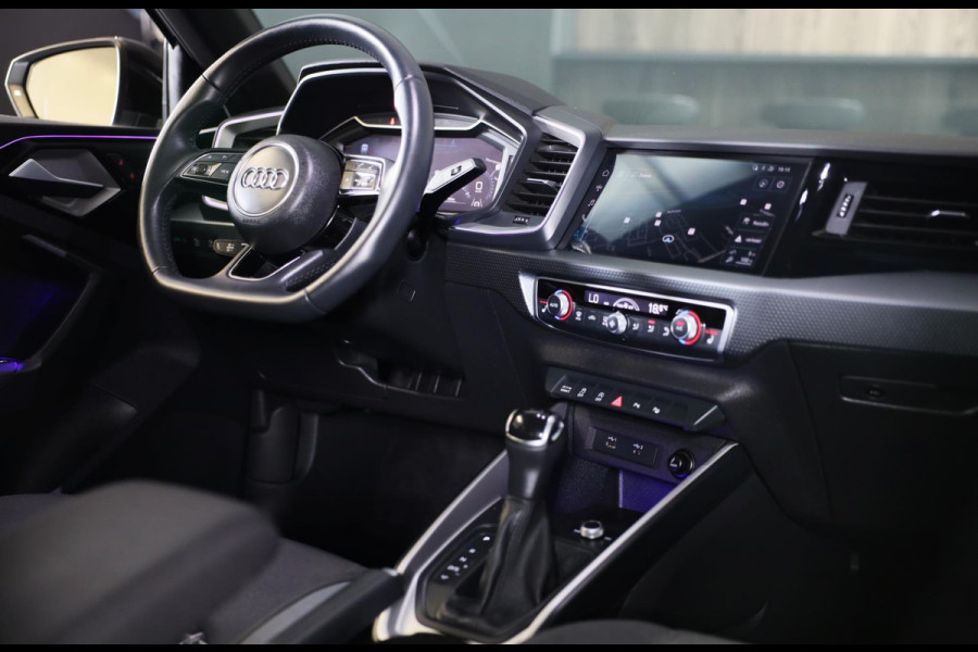 Audi A1 SPORTBACK 40 TFSI S Line / 200 Pk / AUT / ACC / Lane Assist / Camera / Virtual Cockpit / B&O / APPLE CARPLAY / MATRIX