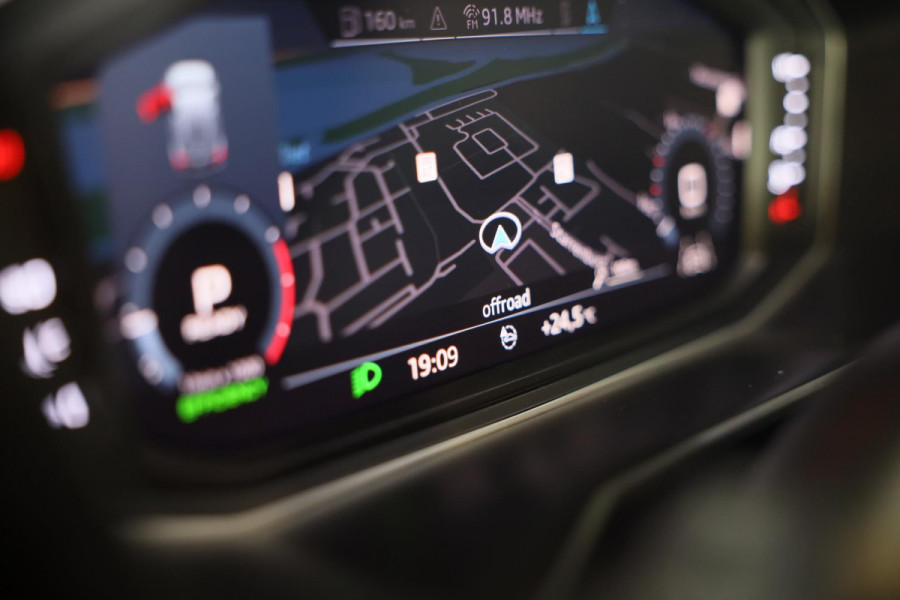 Audi A1 SPORTBACK 40 TFSI S Line / 200 Pk / AUT / ACC / Lane Assist / Camera / Virtual Cockpit / B&O / APPLE CARPLAY / MATRIX