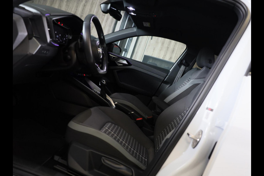 Audi A1 SPORTBACK 40 TFSI S Line / 200 Pk / AUT / ACC / Lane Assist / Camera / Virtual Cockpit / B&O / APPLE CARPLAY / MATRIX