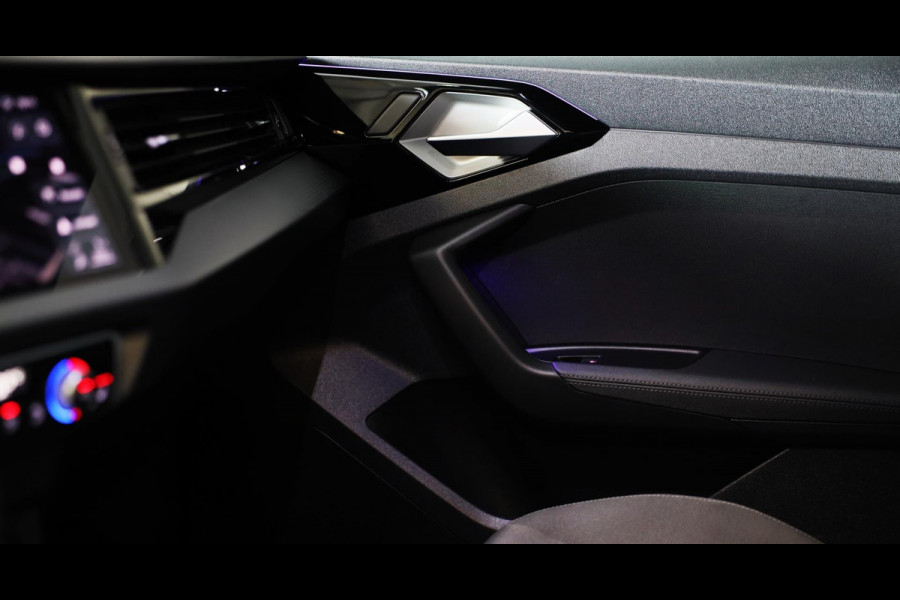 Audi A1 SPORTBACK 40 TFSI S Line / 200 Pk / AUT / ACC / Lane Assist / Camera / Virtual Cockpit / B&O / APPLE CARPLAY / MATRIX