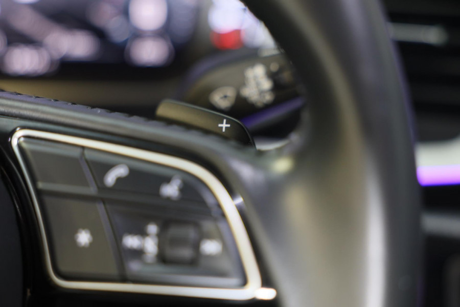 Audi A1 SPORTBACK 40 TFSI S Line / 200 Pk / AUT / ACC / Lane Assist / Camera / Virtual Cockpit / B&O / APPLE CARPLAY / MATRIX