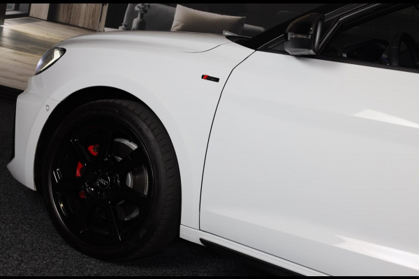 Audi A1 SPORTBACK 40 TFSI S Line / 200 Pk / AUT / ACC / Lane Assist / Camera / Virtual Cockpit / B&O / APPLE CARPLAY / MATRIX