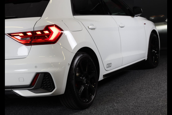 Audi A1 SPORTBACK 40 TFSI S Line / 200 Pk / AUT / ACC / Lane Assist / Camera / Virtual Cockpit / B&O / APPLE CARPLAY / MATRIX