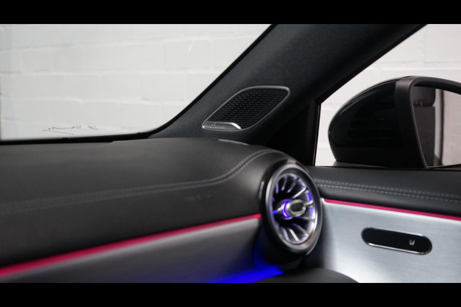 Mercedes-Benz A-Klasse A250 AMG 4MATIC 360CAMERA-ACC-AMBIANCE-BURMESTER-CARPLAY-LEDER-MBUX-MULTIBEAM-PANORAMA