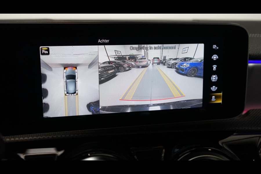Mercedes-Benz A-Klasse A250 AMG 4MATIC 360CAMERA-ACC-AMBIANCE-BURMESTER-CARPLAY-LEDER-MBUX-MULTIBEAM-PANORAMA