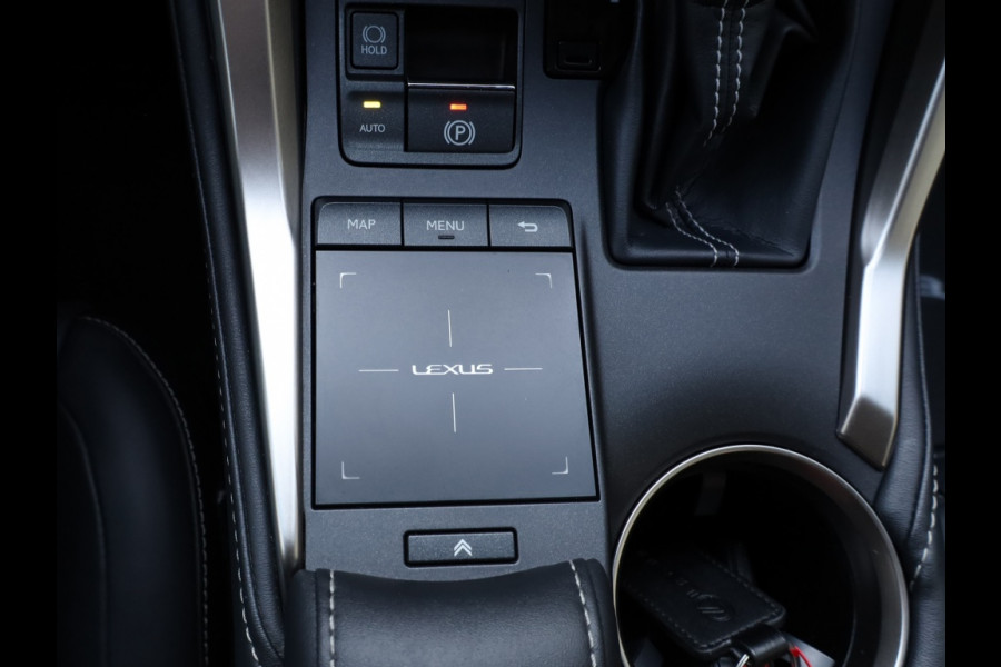 Lexus NX 300h AWD Luxury Line | Schuifdak | Safety Pack | Premium Audio
