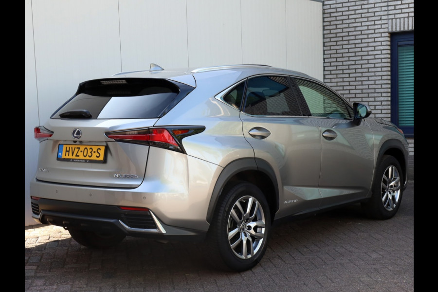 Lexus NX 300h AWD Luxury Line | Schuifdak | Safety Pack | Premium Audio
