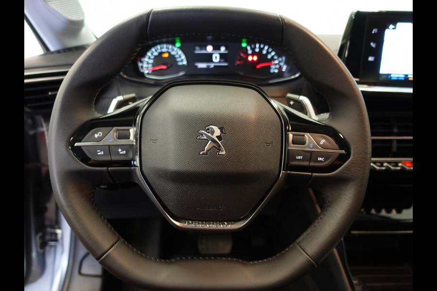 Peugeot 208 1.2 PureTech 100pk Aut. Allure Pack Navigatie Apple Carplay/Android Auto Camera Parkeersensor achter Cruise Control Virtual Cockpit Climate Control Getinte ramen