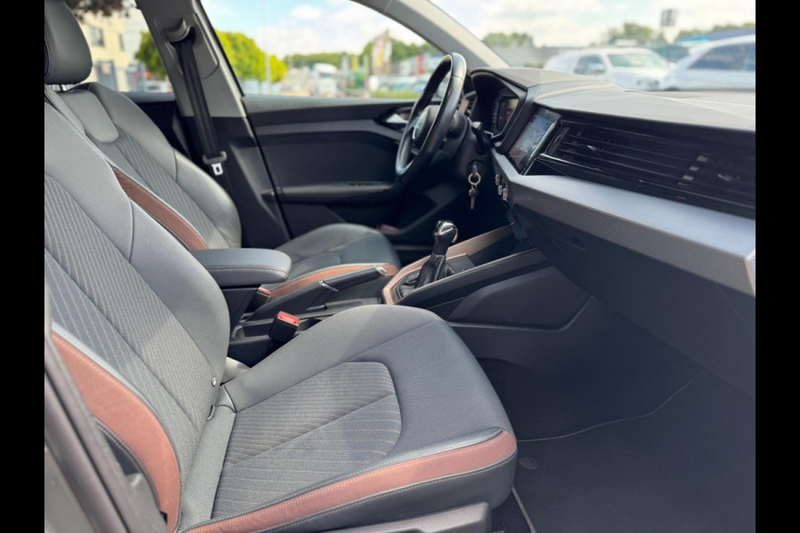 Audi A1 Sportback 30 TFSI S Line edition one DSG Led Camera Virtual