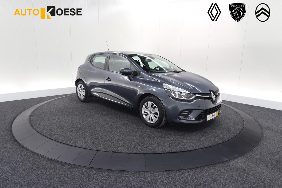 Renault Clio TCe 90 Limited | Navigatie | Parkeersensoren | Cruise Control | Apple Carplay Renault Clio TCe 90 Limited | Navigatie | Parkeersensoren | Cruise Control | Apple Carplay