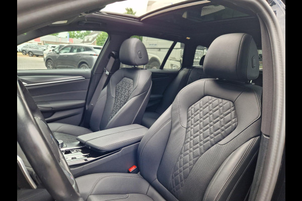 BMW 5 Serie Touring 530e /Laser /Pano /HUD /Garantie