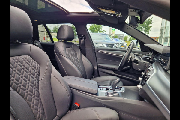 BMW 5 Serie Touring 530e /Laser /Pano /HUD /Garantie