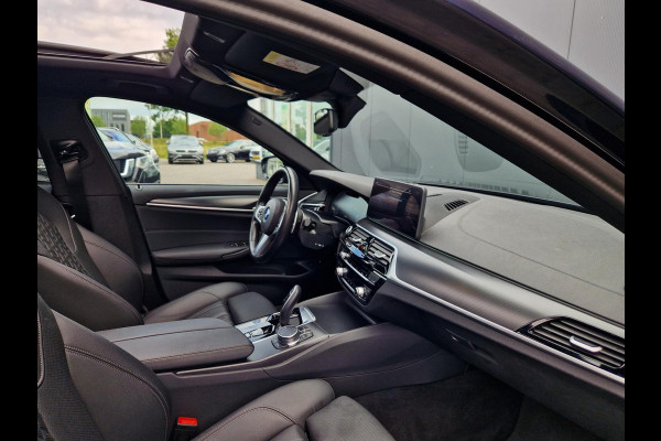 BMW 5 Serie Touring 530e /Laser /Pano /HUD /Garantie