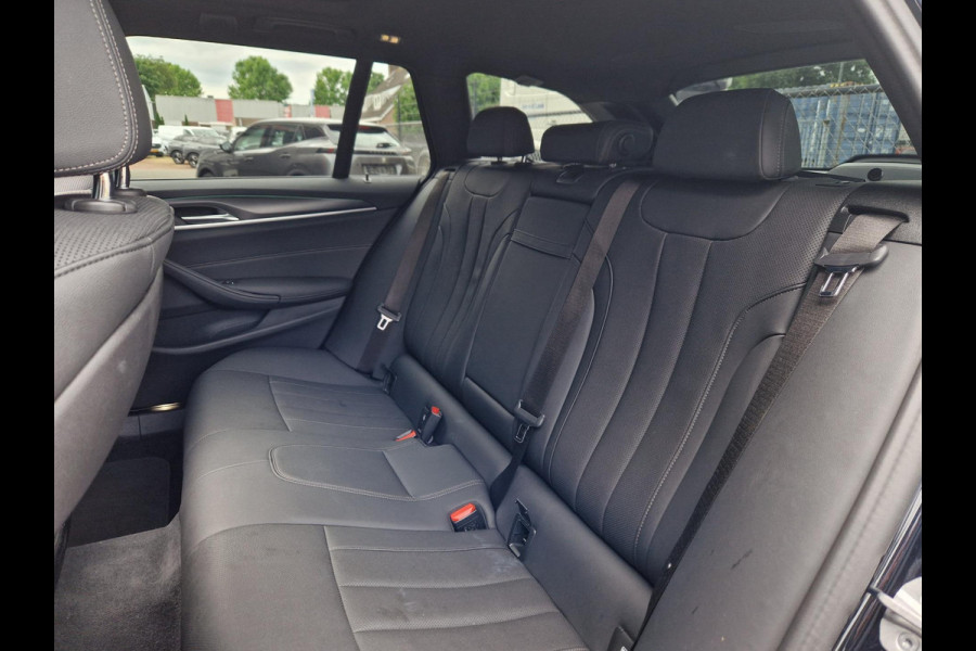 BMW 5 Serie Touring 530e /Laser /Pano /HUD /Garantie