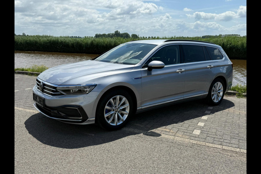 Volkswagen Passat Variant 1.4 TSI PHEV GTE Business / trekhaak /memorie pakket / LED