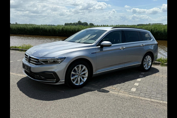 Volkswagen Passat Variant 1.4 TSI PHEV GTE Business / trekhaak /memorie pakket / LED