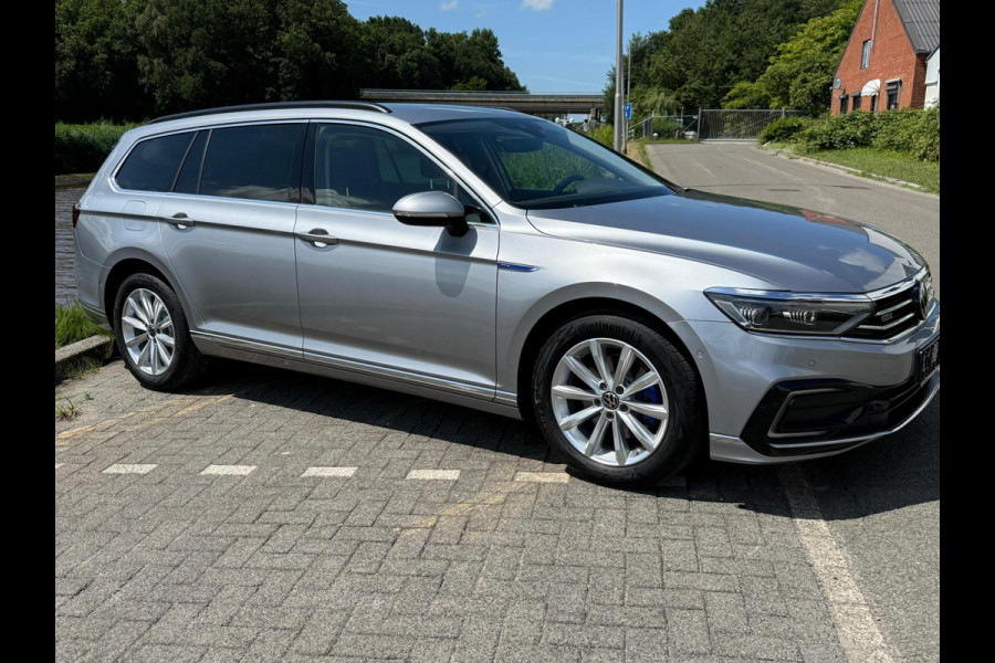 Volkswagen Passat Variant 1.4 TSI PHEV GTE Business / trekhaak /memorie pakket / LED