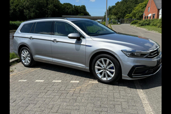Volkswagen Passat Variant 1.4 TSI PHEV GTE Business / trekhaak /memorie pakket / LED
