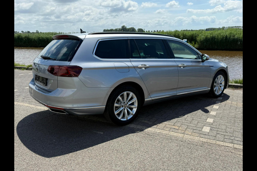 Volkswagen Passat Variant 1.4 TSI PHEV GTE Business / trekhaak /memorie pakket / LED