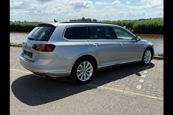 Volkswagen Passat Variant 1.4 TSI PHEV GTE Business / trekhaak /memorie pakket / LED