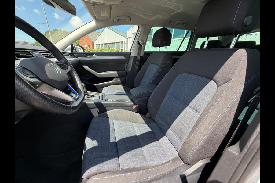 Volkswagen Passat Variant 1.4 TSI PHEV GTE Business / trekhaak /memorie pakket / LED