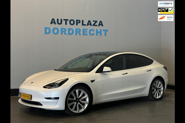 Tesla Model 3 Standard RWD Plus 60 kWh
