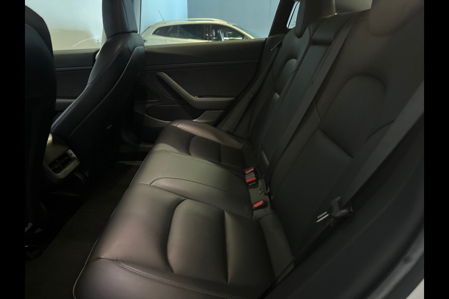 Tesla Model 3 Standard RWD Plus 60 kWh
