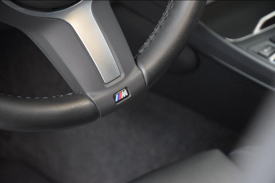 BMW 1-serie 118i Edition M Sport Shadow High Executive *M-Sport* Schuif/kantel-dak|Org.NL|Dealer onderhouden