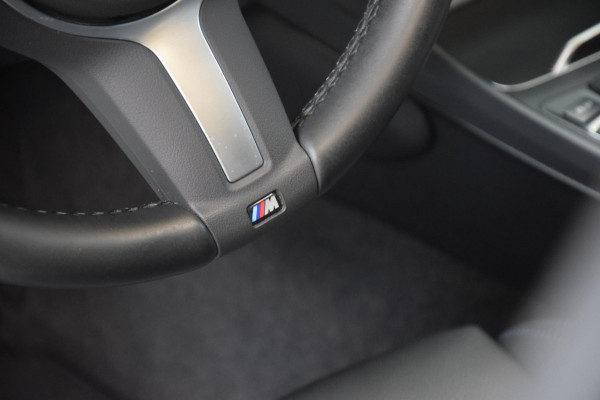 BMW 1-serie 118i Edition M Sport Shadow High Executive *M-Sport* Schuif/kantel-dak|Org.NL|Dealer onderhouden
