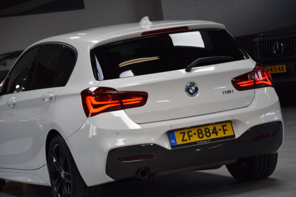 BMW 1-serie 118i Edition M Sport Shadow High Executive *M-Sport* Schuif/kantel-dak|Org.NL|Dealer onderhouden