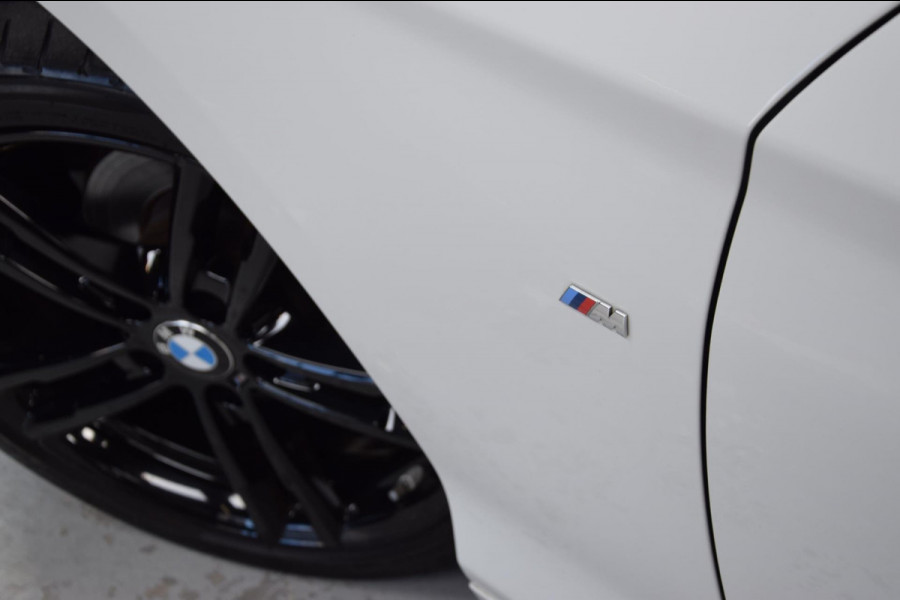 BMW 1-serie 118i Edition M Sport Shadow High Executive *M-Sport* Schuif/kantel-dak|Org.NL|Dealer onderhouden