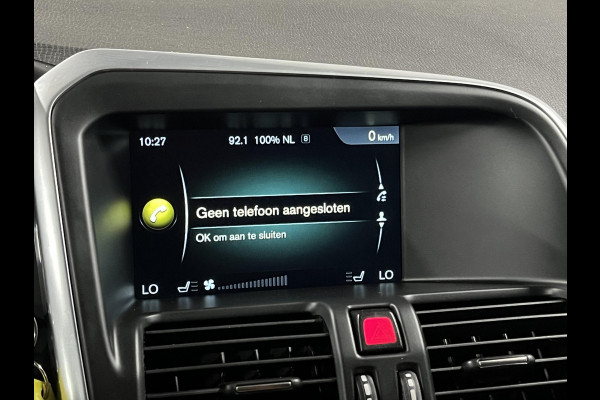 Volvo XC60 2.0 T5 FWD R-Design | Trekhaak | Adapt. cruise control | Stoel/stuurverwarming | Camera | Navigatie