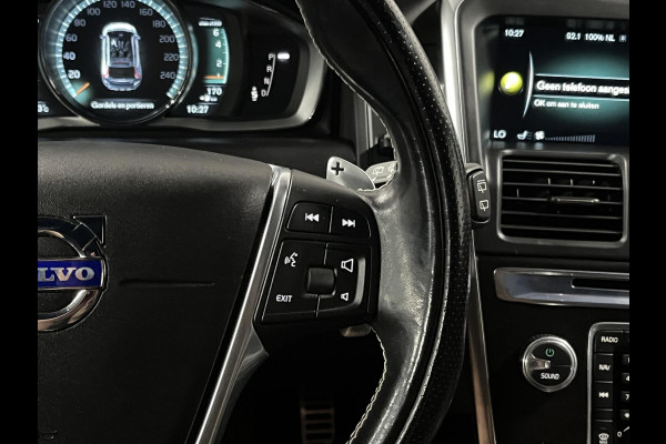 Volvo XC60 2.0 T5 FWD R-Design | Trekhaak | Adapt. cruise control | Stoel/stuurverwarming | Camera | Navigatie