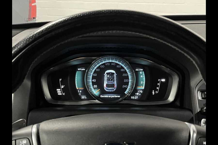 Volvo XC60 2.0 T5 FWD R-Design | Trekhaak | Adapt. cruise control | Stoel/stuurverwarming | Camera | Navigatie
