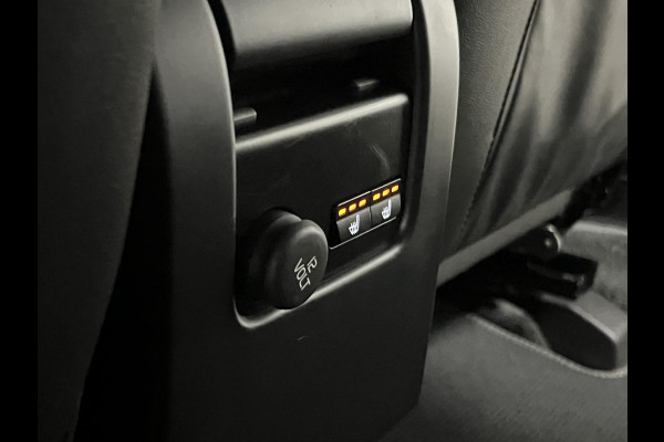 Volvo XC60 2.0 T5 FWD R-Design | Trekhaak | Adapt. cruise control | Stoel/stuurverwarming | Camera | Navigatie