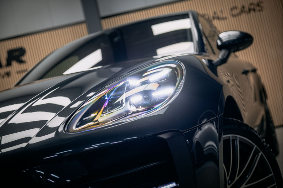 Porsche Macan 3.0 S | Pano | Stoelverwarming | Sportuitlaat | Luchtvering | Trekhaak |