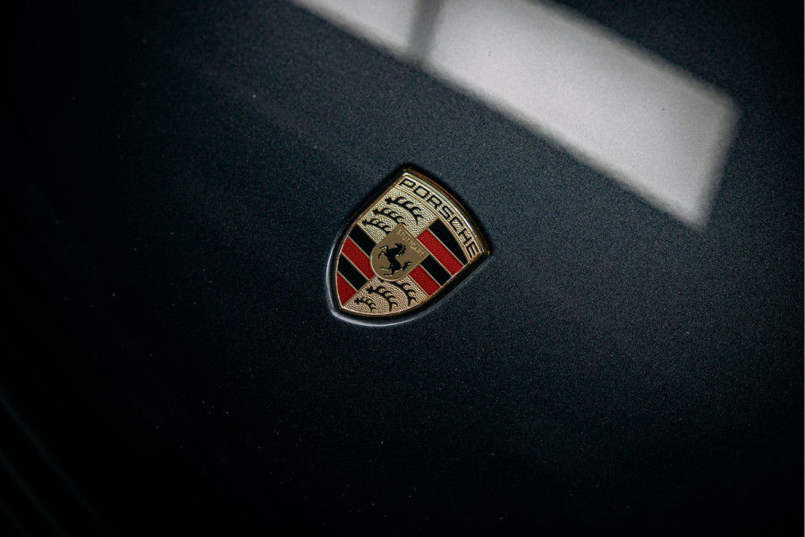 Porsche Macan 3.0 S | Pano | Stoelverwarming | Sportuitlaat | Luchtvering | Trekhaak |