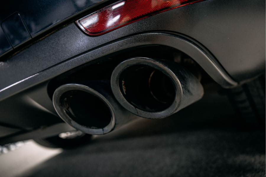 Porsche Macan 3.0 S | Pano | Stoelverwarming | Sportuitlaat | Luchtvering | Trekhaak |