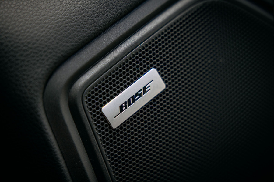 Porsche Macan 3.0 S | Pano | Stoelverwarming | Sportuitlaat | Luchtvering | Trekhaak |