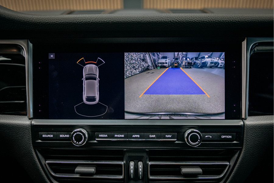 Porsche Macan 3.0 S | Pano | Stoelverwarming | Sportuitlaat | Luchtvering | Trekhaak |