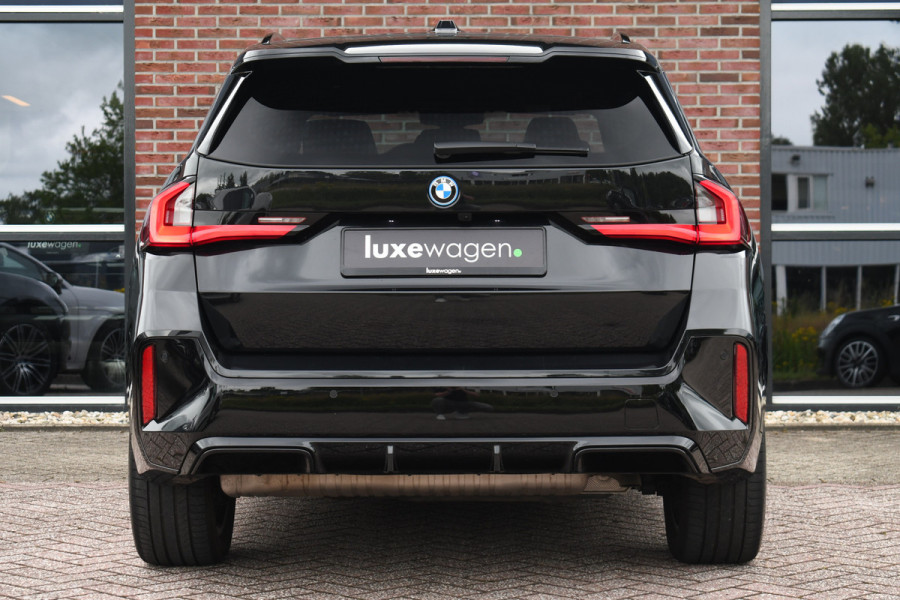 BMW X1 xDrive25e M-Sport Pano 360 HUD Adp-onderstel Shadowline
