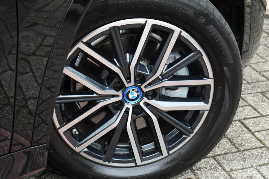 BMW X1 xDrive25e M-Sport Pano 360 HUD Adp-onderstel Shadowline
