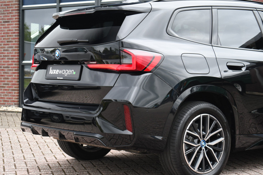 BMW X1 xDrive25e M-Sport Pano 360 HUD Adp-onderstel Shadowline