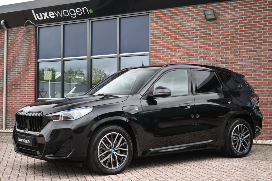 BMW X1 xDrive25e M-Sport Pano 360 HUD Adp-onderstel Shadowline