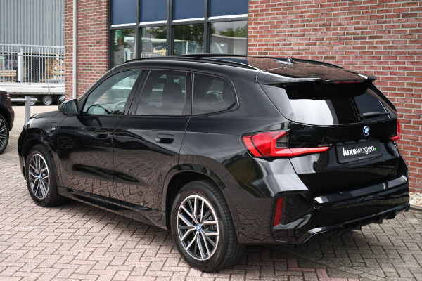 BMW X1 xDrive25e M-Sport Pano 360 HUD Adp-onderstel Shadowline