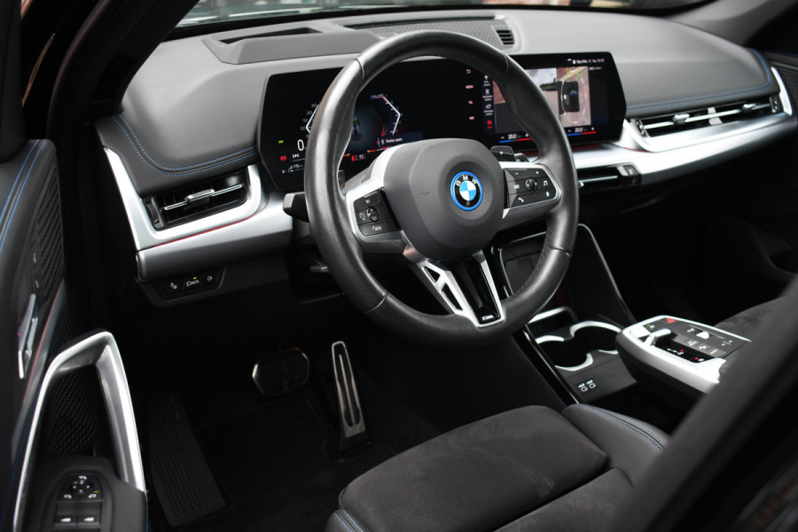 BMW X1 xDrive25e M-Sport Pano 360 HUD Adp-onderstel Shadowline