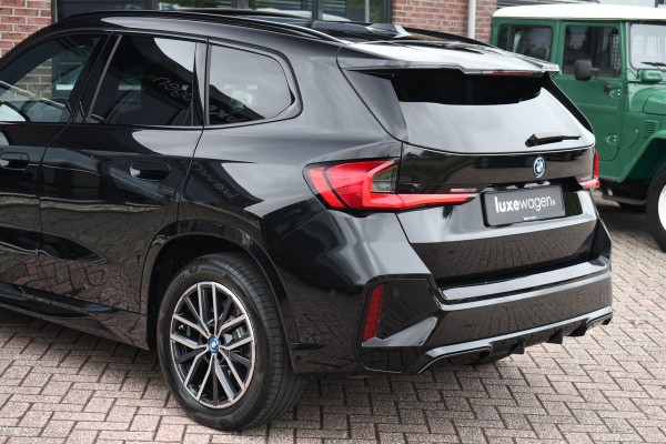 BMW X1 xDrive25e M-Sport Pano 360 HUD Adp-onderstel Shadowline