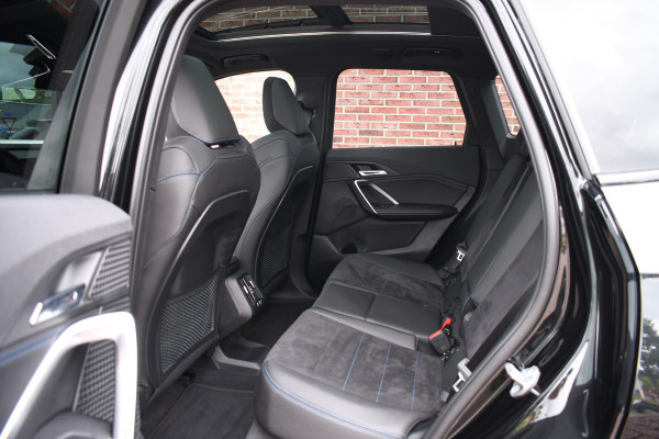 BMW X1 xDrive25e M-Sport Pano 360 HUD Adp-onderstel Shadowline